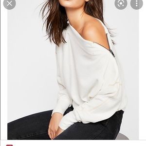 Free People We The Free Nikala
Tee